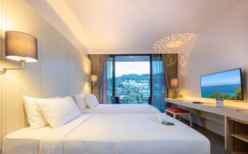 The Yama Hotel Phuket Kamar Photos
