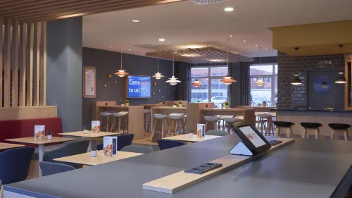 Holiday Inn Express Frankfurt Messe Business Photos