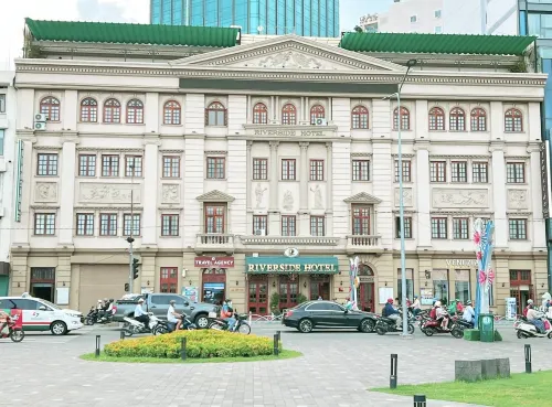 Riverside Hotel In Saigon Suositellut Photos