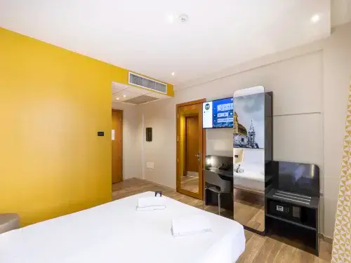 B&B Hotel Roma Tuscolana San Giovanni Zimmer Photos