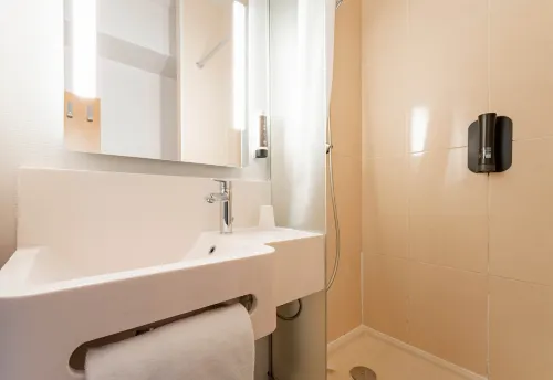 B&B HOTEL Valenciennes Marly Chambres Photos