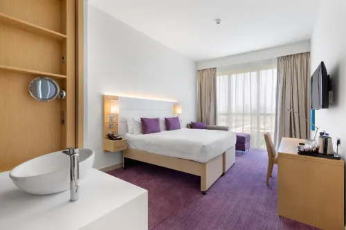 Premier Inn Dubai Ibn Battuta Mall Camere Photos