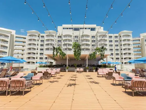 Hilton Cancun Mar Caribe All-Inclusive Resort Public Areas Photos