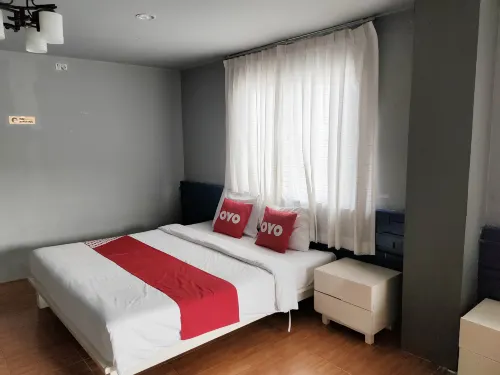 Madam House Patong Kamar Photos