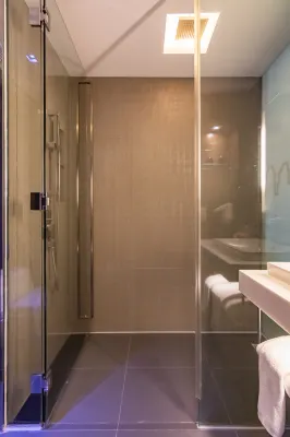 Galleria Sukhumvit 10 Bangkok by Compass Hospitality Camere Photos