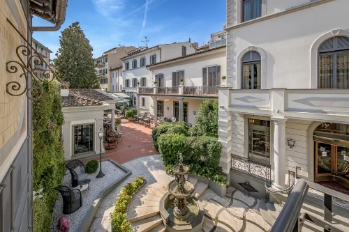 Palazzo Montebello Firenze Esterni Photos