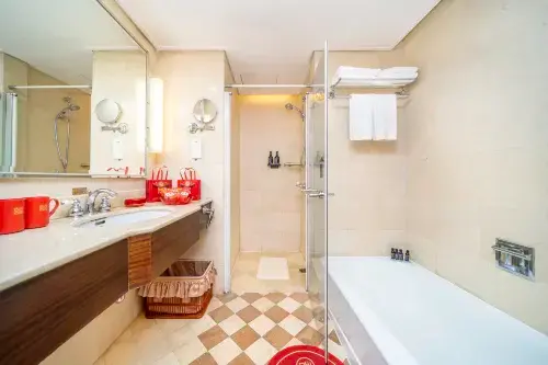 Zhongshan International Hotel Rooms Photos