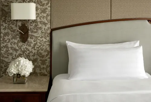 Shangri-La Jakarta Kamar Photos