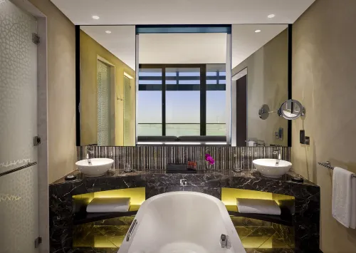 Grand Hyatt Abu Dhabi Hotel and Residence Emirates Pearl Rooms Photos