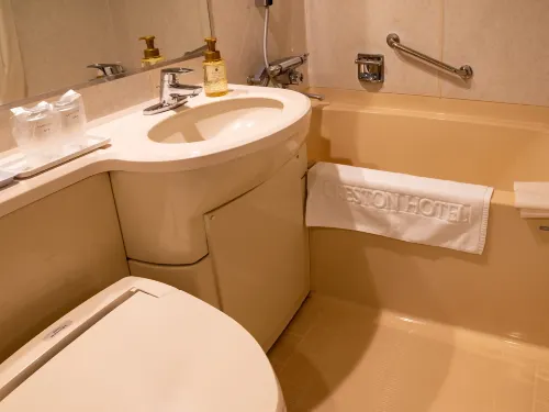 Shibuya Creston Hotel Rooms Photos