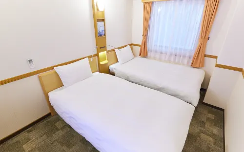 Toyoko Inn Kumamoto Ekimae Zimmer Photos
