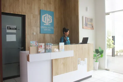 Urban Hotel Serpong Unggulan Photos
