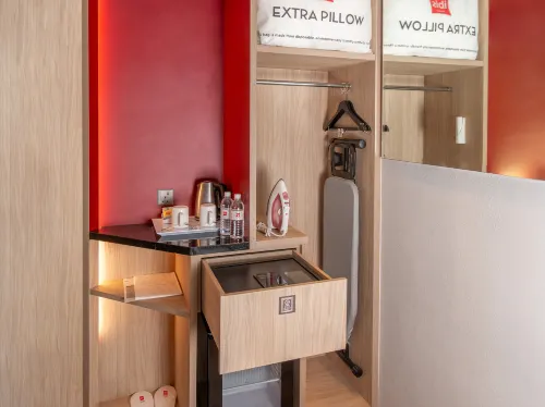 Ibis Kuala Lumpur City Centre Kamar Photos