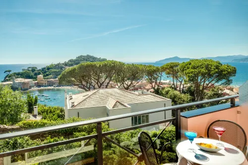 Hotel Vis à Vis Номера Photos