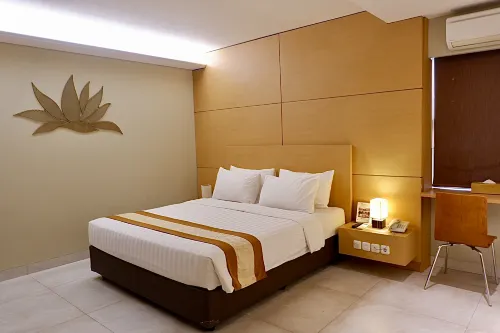 Lemo Hotel Serpong Camere Photos