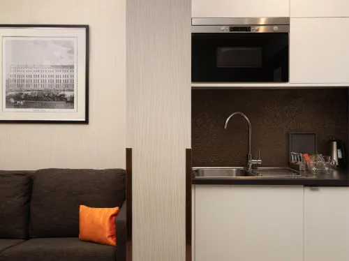 Montcalm Royal London House-City of London Rum Photos