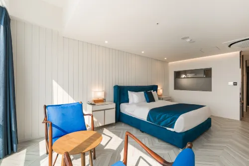 Homers Hotel Rooms Photos