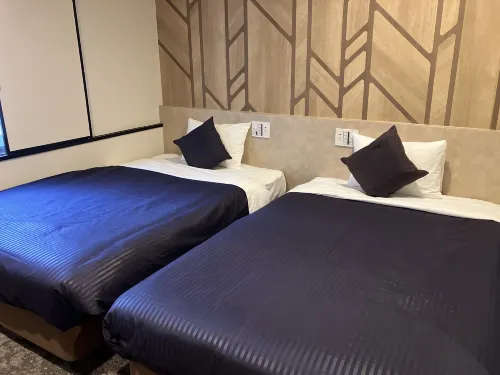 Hotel Livemax Budget Naha Zimmer Photos