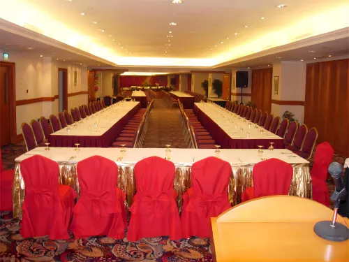 Golden Crown China Hotel Business Facilities Photos