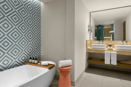 Hilton Cancun Mar Caribe All-Inclusive Resort Rooms Photos