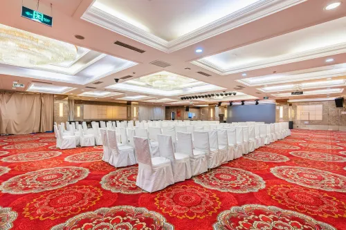 San Want Hotel Business Facilities Photos