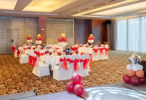 Starcity Hotel & Condotel Beachfront Nha Trang Бизнес-удобства Photos