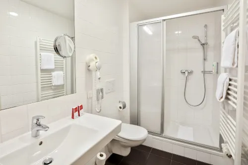 Austria Trend Hotel Beim Theresianum Wien Camere Photos