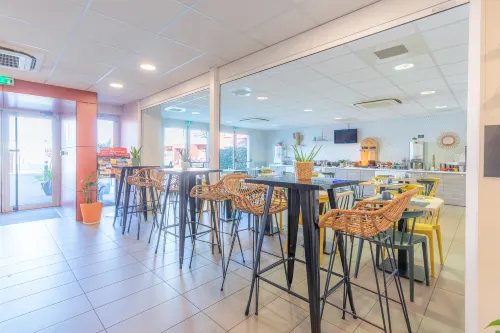 APPART'CITY CONFORT TOULOUSE AÉROPORT CORNEBARRIEU Restauration Photos
