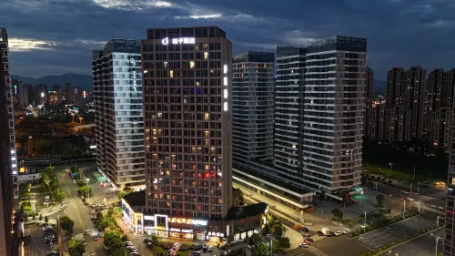 Orange Hotel (North Square of Nanchang West Railway Station) Eksterior Photos