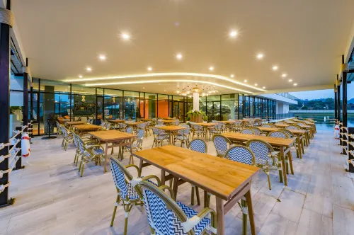 Wyndham Royal Lee Phuket Питание Photos