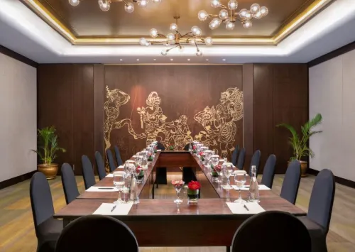 Hotel Ciputra Semarang managed by Swiss-Belhotel International  Fasilitas Bisnis Photos