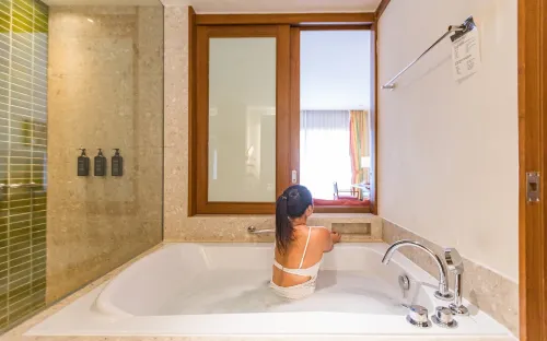 Sheraton Hua Hin Resort & Spa Rooms Photos
