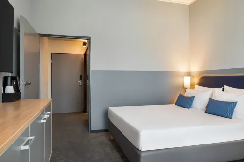 Vienna House Easy by Wyndham Frankfurt Airport Kamar Photos