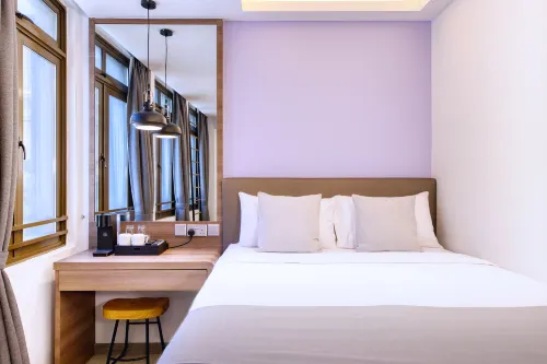 Habyt Clarke Quay - Previously Champion City Kamar Photos