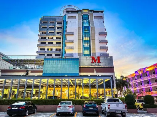 M Hotel Danok Unggulan Photos
