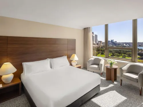 The Sydney Boulevard Hotel Kamar Photos