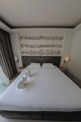 The Melody Phuket Номера Photos