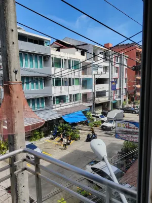 Madam House Patong Dekat Hotel Photos