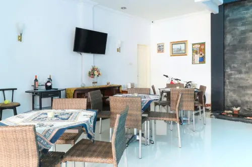 Ge JacMart Homestay Makassar Espaces publics Photos