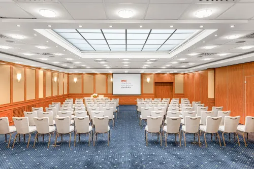 Danubius Hotel Hungaria City Center Бизнес-удобства Photos