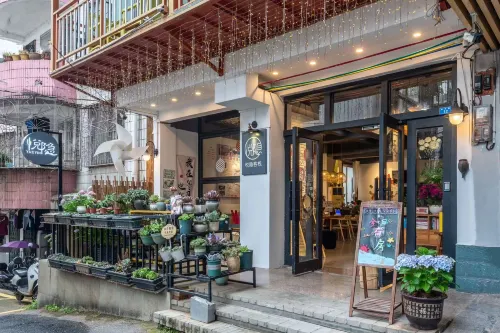 Yueyin Inn (Yangshuo Lijiang West Street Pedestrian Street Branch) من الخارج Photos