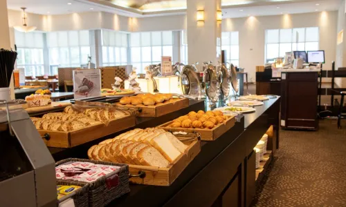 Elysian Gangchon Resort Dining Photos