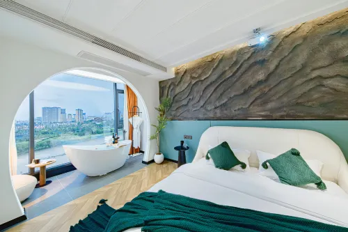 Xishuangbanna Jinghong Lijiang Island Riverview Hotel (Gaozhuang Star Night Market) Featured Photos