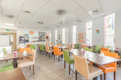 Appart'City Classic Nice Acropolis - Appart Hôtel Restauration Photos