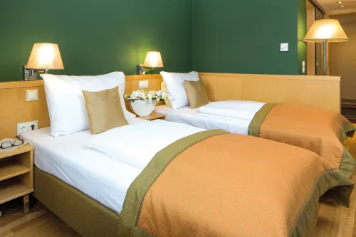 Austria Trend Hotel Ananas Rooms Photos