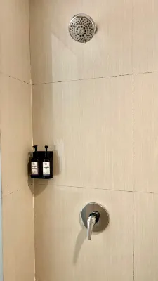 Cordela Hotel Senen Kamar Photos