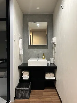 Reftel Osaka Itami Airport Hotel Kamar Photos