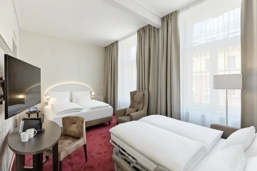Hotel Rathauspark Wien, a member of Radisson Individuals Rooms Photos