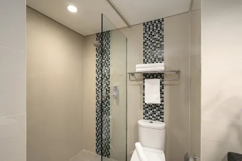 BATIQA Hotel & Apartments Karawang Zimmer Photos