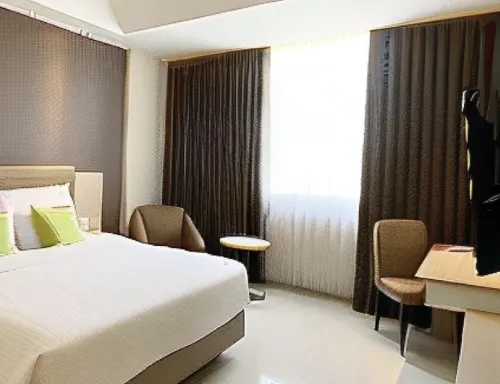 DAFAM Pacific Caesar Surabaya Kamar Photos